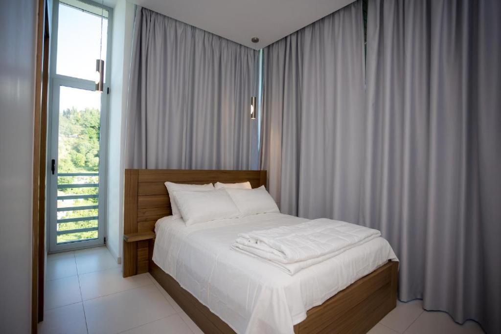 Sky Hotel Shkodër Extérieur photo
