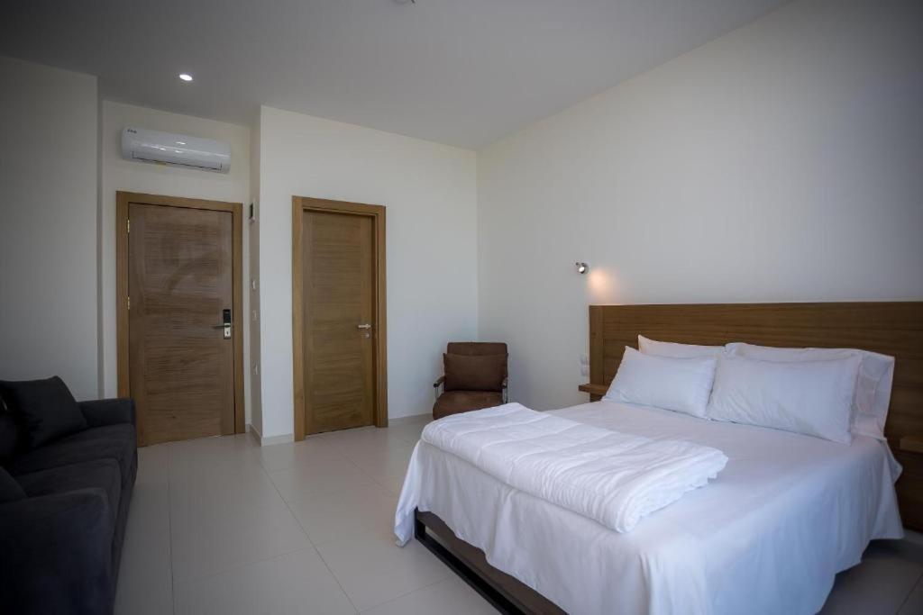 Sky Hotel Shkodër Extérieur photo